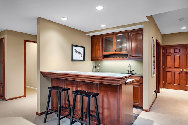 6155 Murray Ct, Shorewood, MN 55331 - indoor wet bar featuring light carpet and recessed lighting