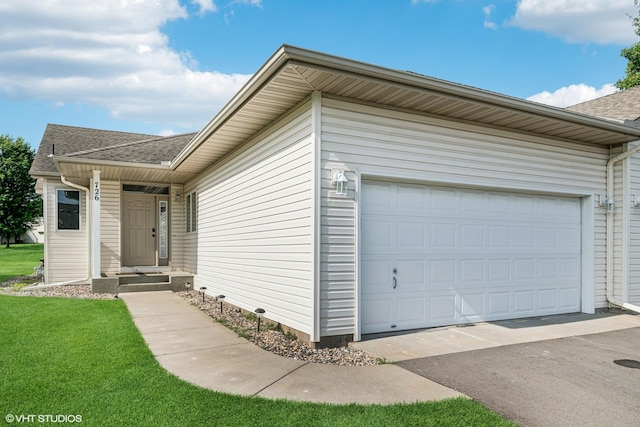 726 Regent Dr, Shakopee, MN 55379 - photo 1