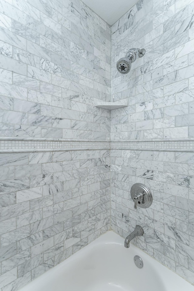 bathroom featuring shower / bathtub combination