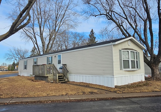 view of manufactured / mobile home