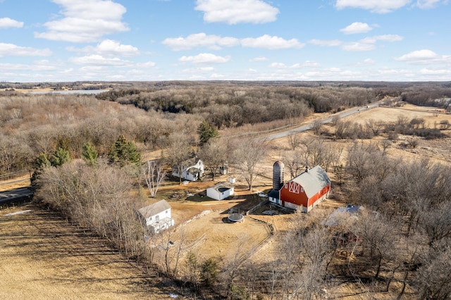 birds eye view of property featuring a rural view