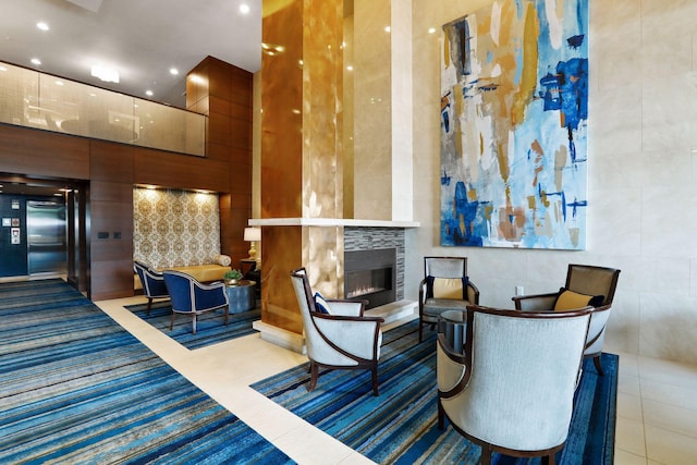 875 Lake St N Unit 402, Wayzata, MN 55391 - view of building lobby