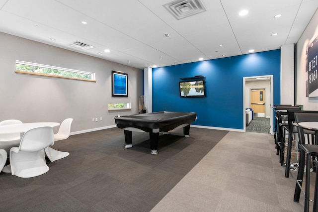 rec room featuring recessed lighting, carpet, visible vents, and baseboards