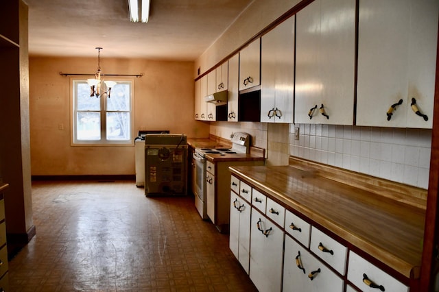 kitchen featuring under cabinet range hood, white electric range oven, butcher block countertops, tasteful backsplash, and decorative light fixtures