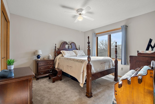 3220 Highlands Rd, Brooklyn Park, MN 55443 - bedroom with light colored carpet and ceiling fan
