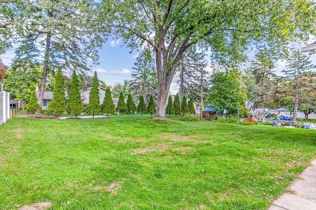 view of yard featuring fence