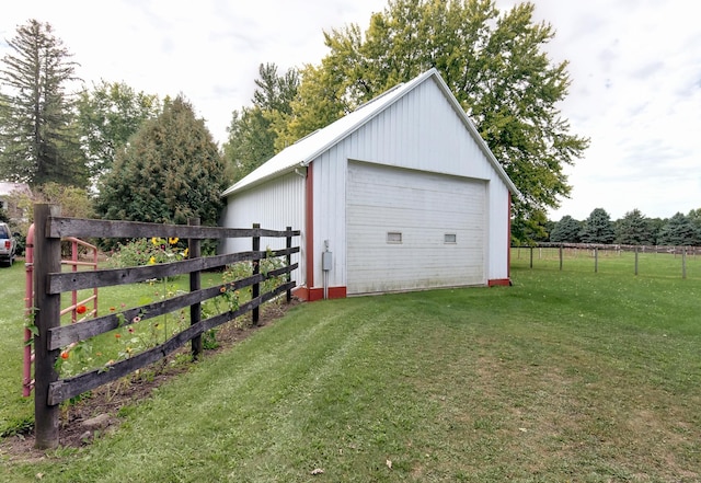 detached garage with fence