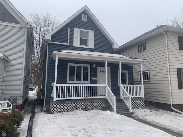 view of front facade featuring covered porch