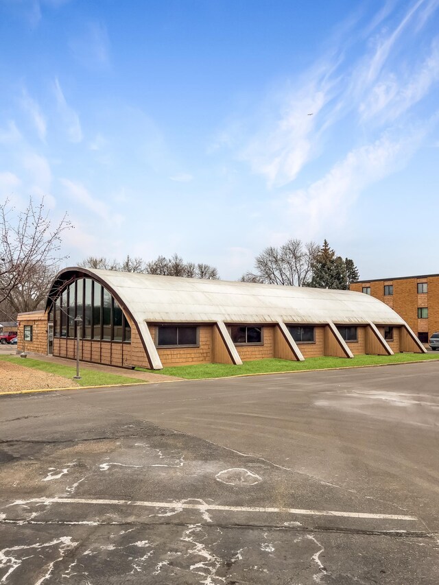 5440 Three Points Blvd Unit 513, Mound, MN 55364 - view of building exterior