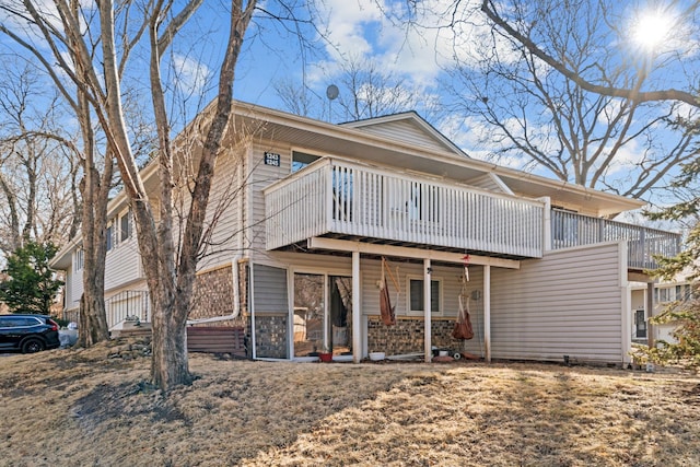 view of front of property