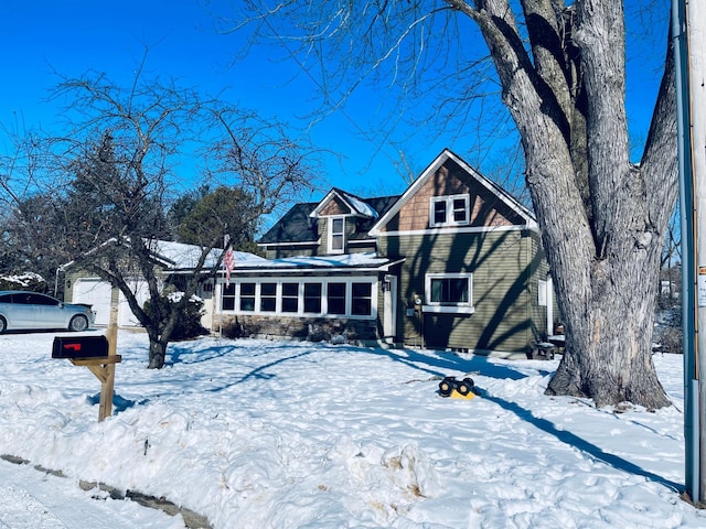 view of front facade with an attached garage