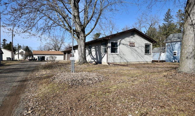 exterior space featuring driveway