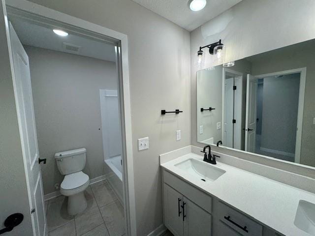 full bath featuring baseboards, visible vents, vanity, and toilet