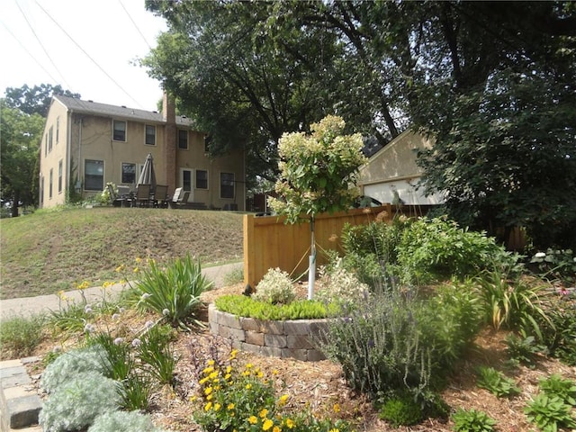 view of yard with fence