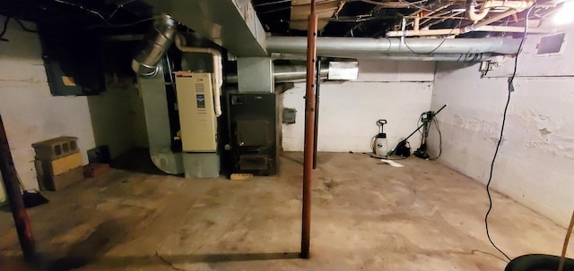 view of unfinished basement