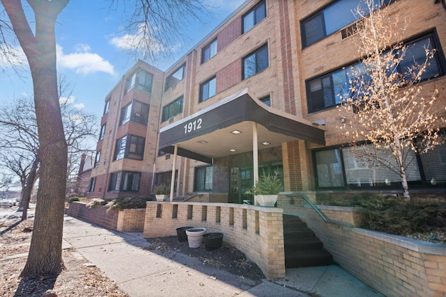 view of building exterior