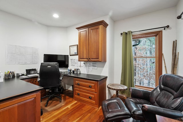 7251 County Rd B, Siren Twp, WI 54872 - home office featuring recessed lighting and wood finished floors