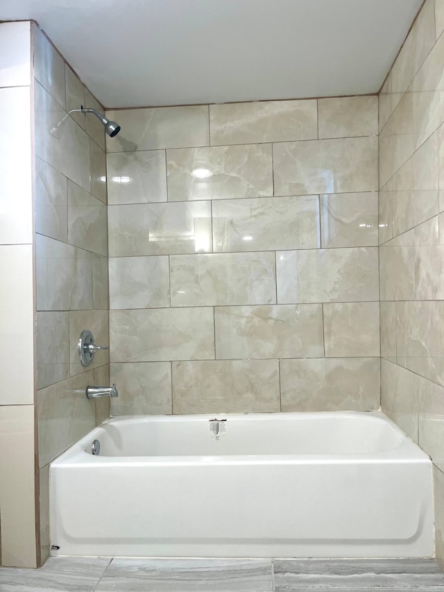 full bathroom featuring shower / washtub combination