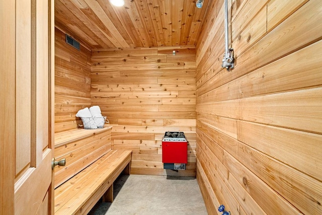 view of sauna / steam room