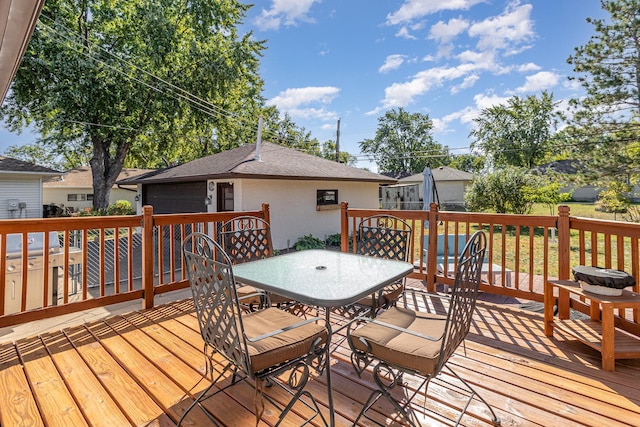 deck featuring outdoor dining space