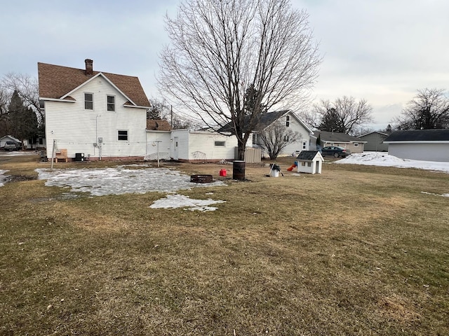 view of yard with central AC