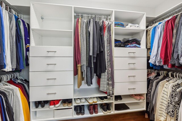 4015 Wood End Dr, Edina, MN 55424 - view of walk in closet