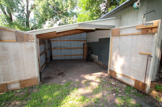 exterior space featuring a carport