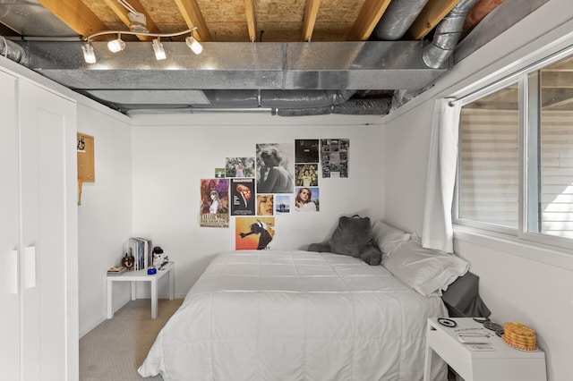 bedroom featuring carpet floors