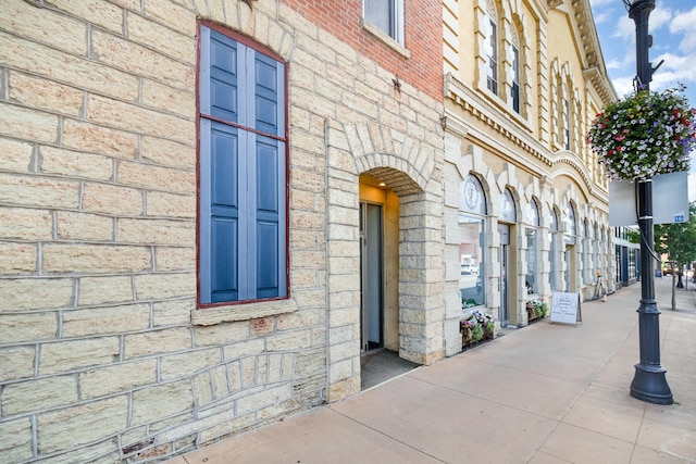 405 Main St Unit 305, Red Wing, MN 55066 - photo 1