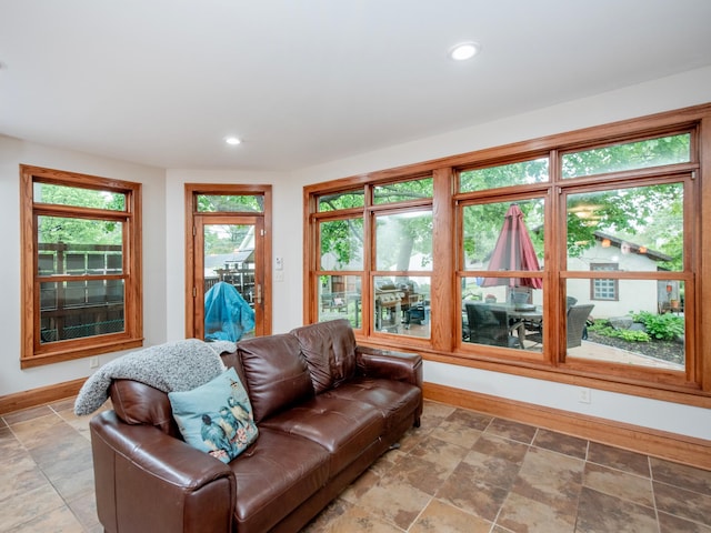 1286 Fairmount Ave, Saint Paul, MN 55105 - living room with baseboards and recessed lighting