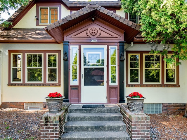 1286 Fairmount Ave, Saint Paul, MN 55105 - view of exterior entry with stucco siding