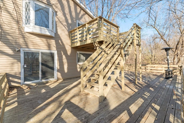 deck with stairs