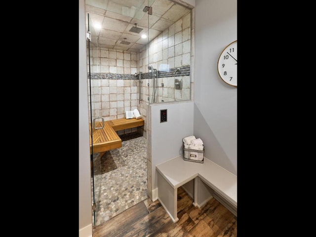 mudroom featuring wood finished floors