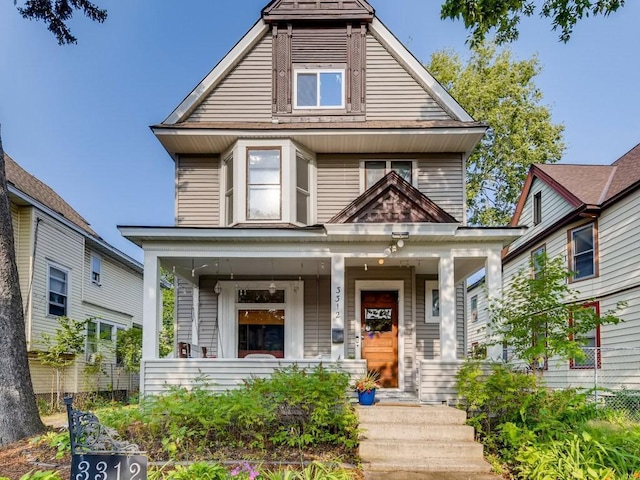 view of front facade with a porch