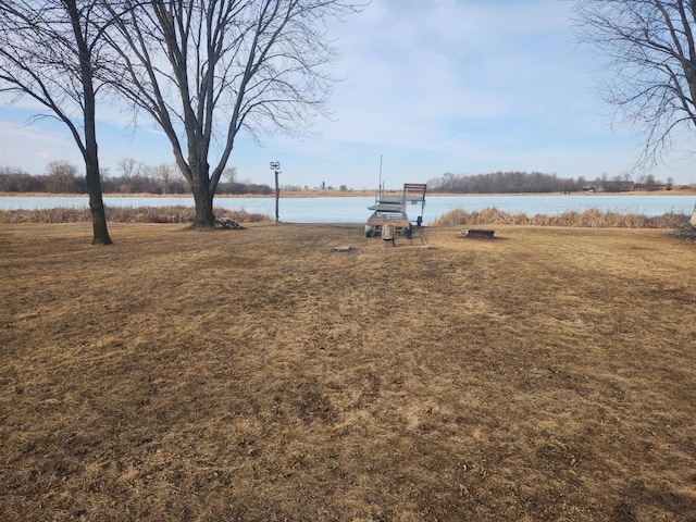 view of yard with a water view