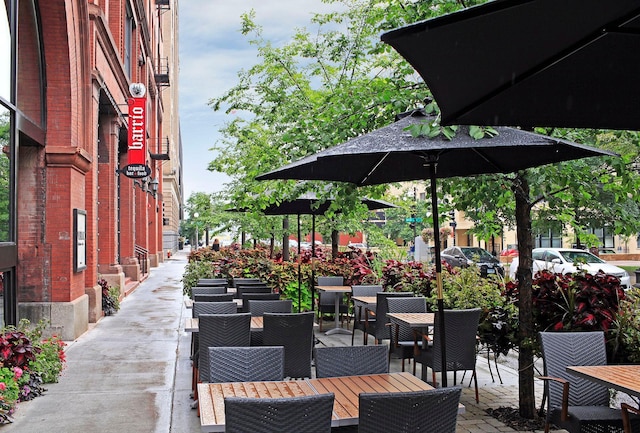 view of patio with outdoor dining space