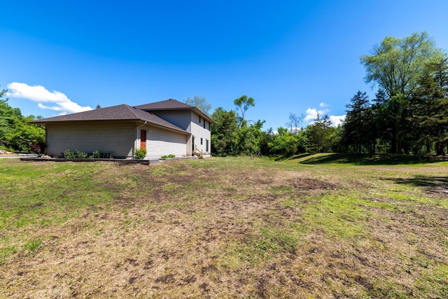 1615 Quasar Ct S, Lake Saint Croix Beach, MN 55043 - view of side of home featuring a lawn