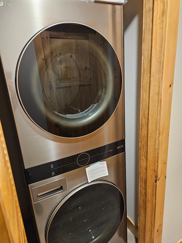 9806 County Road 144, Brainerd, MN 56401 - clothes washing area with stacked washer and dryer and laundry area