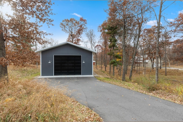 detached garage with driveway