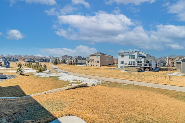 view of yard featuring a residential view