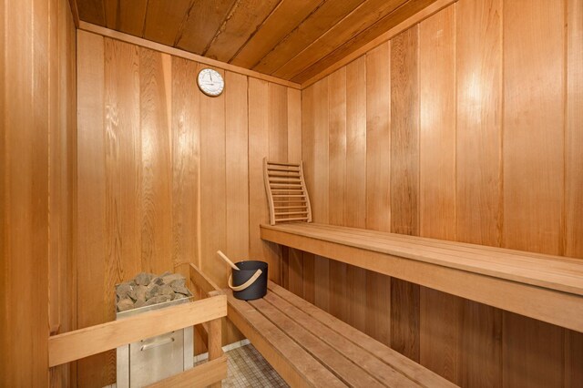 view of sauna / steam room