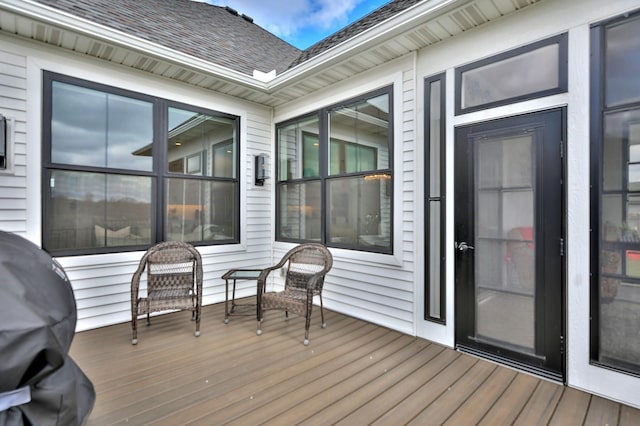 deck with grilling area