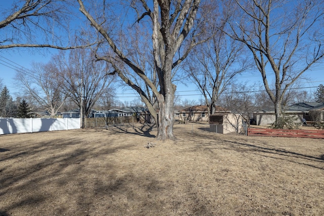 view of yard featuring fence