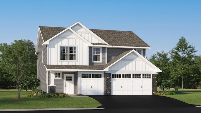 view of front of home featuring roof with shingles, a front lawn, and board and batten siding