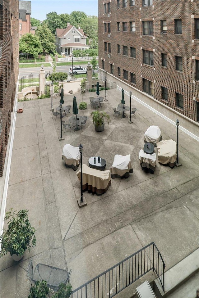 79 Western Ave N Unit 305, Saint Paul, MN 55102 - view of patio