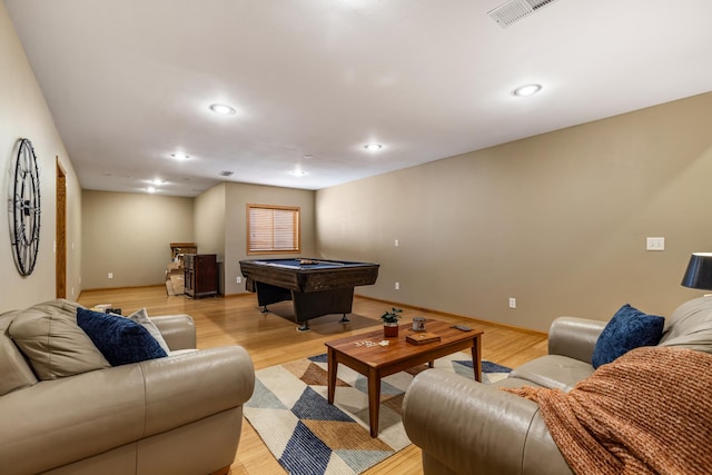 living room with light wood finished floors, billiards, visible vents, and recessed lighting