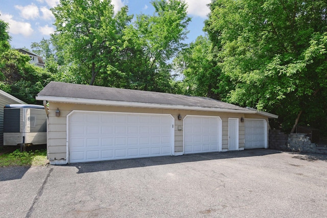 301 Lake St, Waconia, MN 55387 - view of detached garage