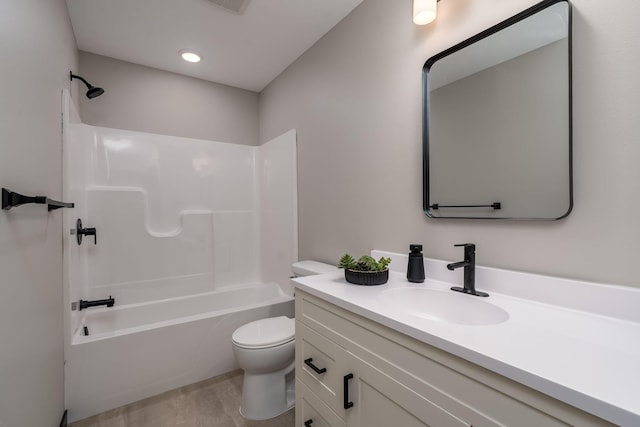 3108 Scotch Ln, Mankato, MN 56001 - full bathroom featuring vanity, toilet, bathing tub / shower combination, and wood finished floors