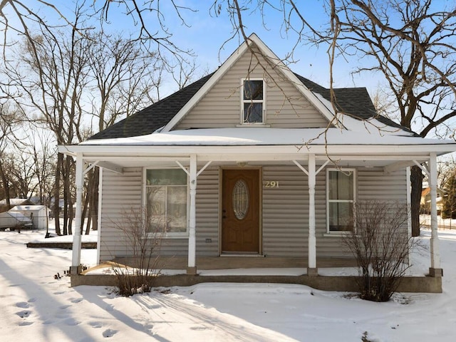 view of front of house with covered porch