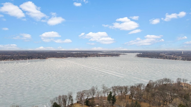 bird's eye view featuring a water view